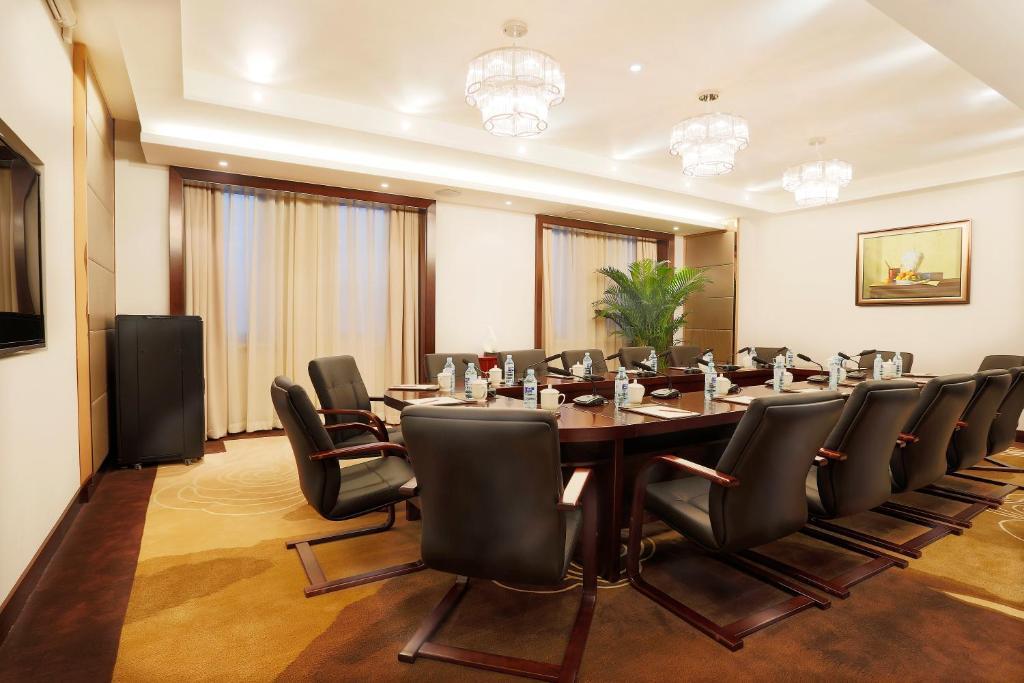 Ritan Hotel Downtown Пекин Экстерьер фото