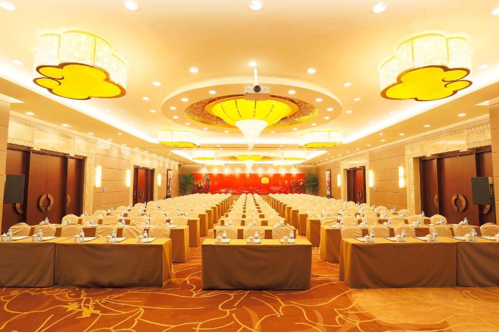 Ritan Hotel Downtown Пекин Экстерьер фото
